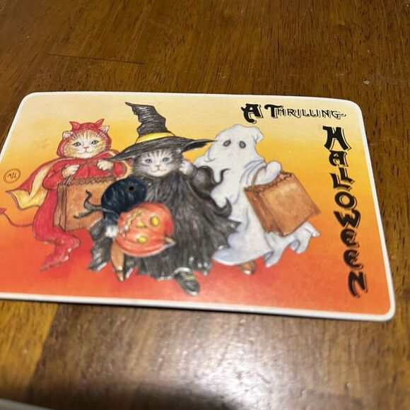 Vtg Repo Moving Action Halloween Postcards Cats & Pumpkin Girl Embossed lot of 3 - Picture 9 of 11